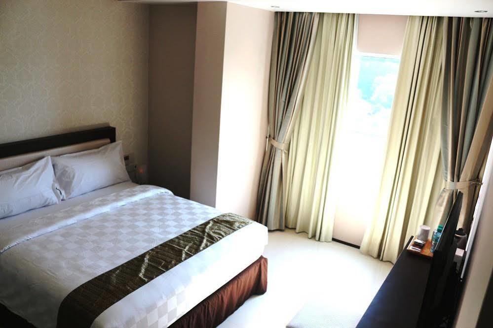 Collection O Legian Near Pantai Kuta Formerly Premium Legian Экстерьер фото